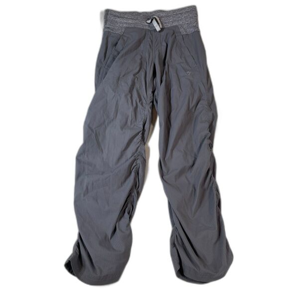 Ivivva by Lululemon Live To Move Dance Studio Crop Ruched Pants Grey Size 4 - Picture 1 of 9
